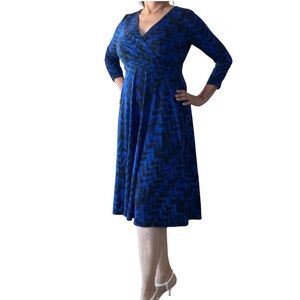 Jones New York Women’s Blue Chevron Pattern 3/4 Sleeves Pullover Dress Size 10